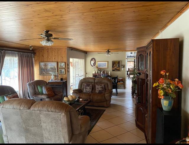 3 BEDROOM HOUSE FOR SALE IN SASOLBURG EXT 15